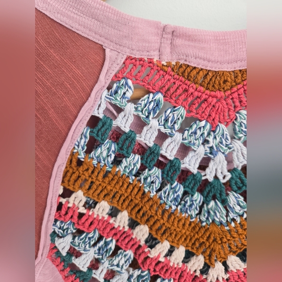 WE THE FREE Women's Pink And Teal Patterned  Coton Linen Blend Top - Picture 11 of 16